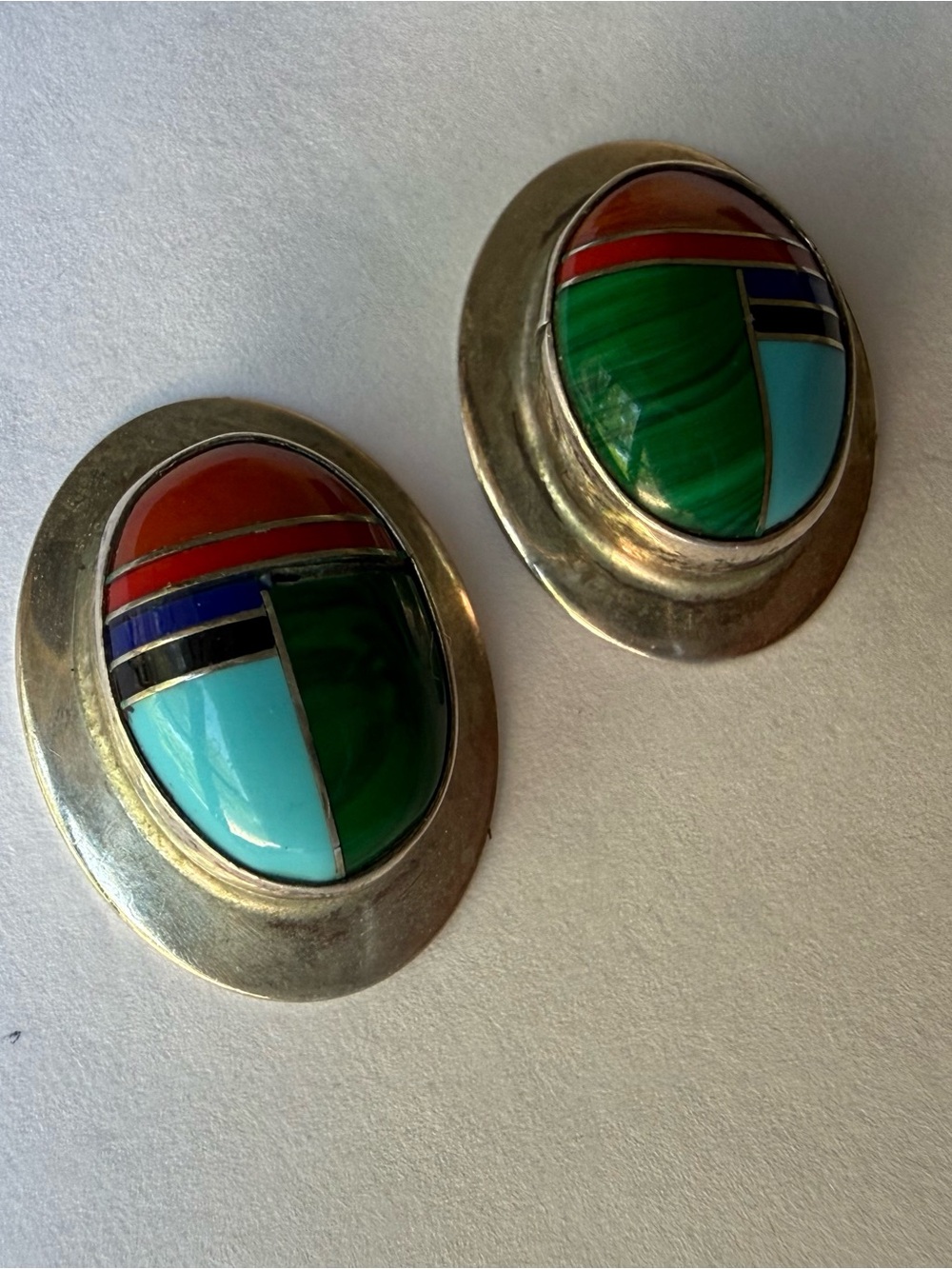 Colorblock Oval Enamel Clip-On Earrings - Red, Green, Turquoise
